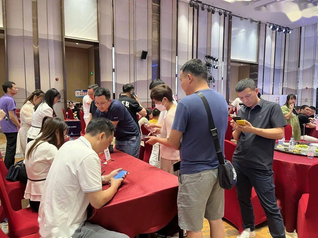 半决赛火热进行中！惊喜连连的简单介绍