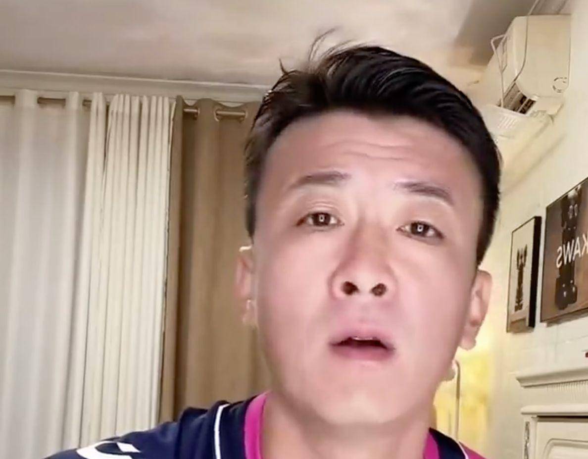 祸不及家人！媒体人：球迷需要引导形成积极的竞争文化(学界泰斗人世楷模是谁授予的)