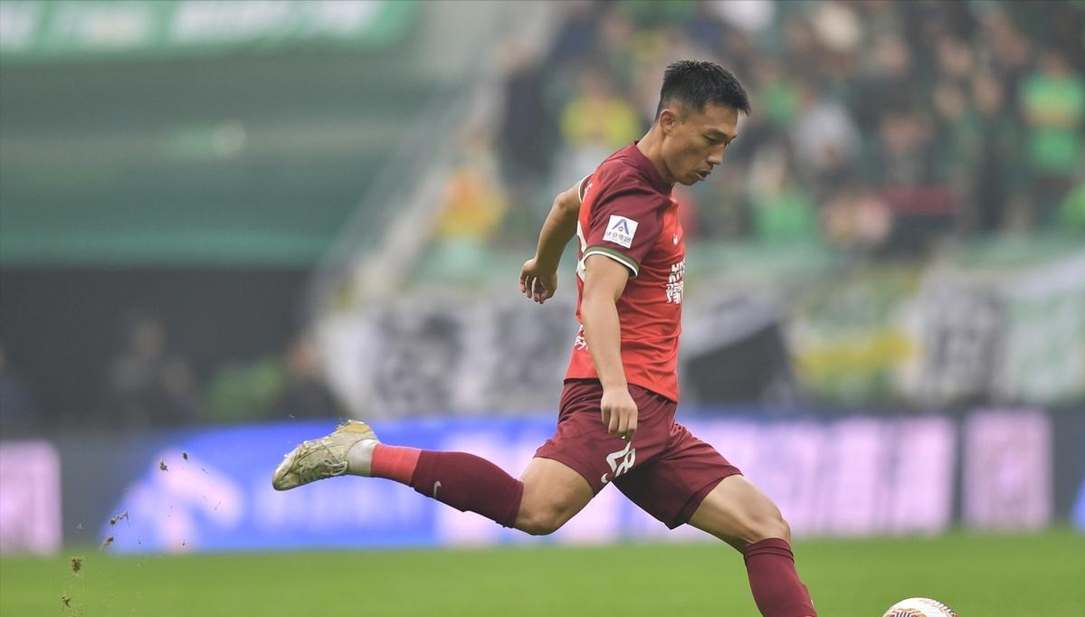 包含中超-刘祝润建功大连2-0泰山迎2连胜的词条