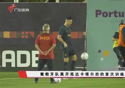 埃兹拉豪取三分，提升排名(埃兹拉米勒为什么叫夏威夷战神)